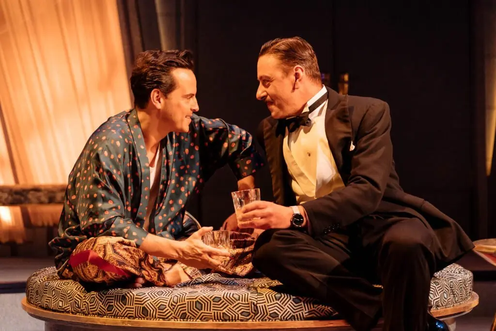 Andrew Scott as Garry Essendine and Enzo Cilenti as Joe Lyppiatt