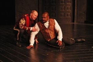Read more about the article REVIEW: Othello, Rose Theatre, Kingston (2009)
