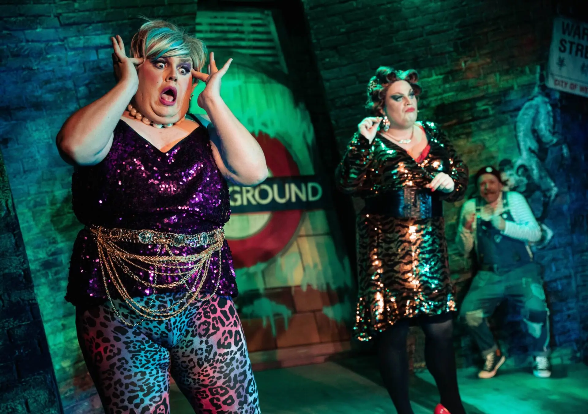 Read more about the article REVIEW: Cinderella the Socially Distanced Ball, Turbine Theatre, Battersea