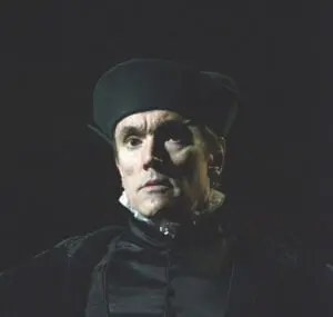 Read more about the article NEWS: Hilary Mantel’s <br>WOLF HALL Final Part <br>The Mirror and the Light to preview at The Gielgud Theatre from September 2021
