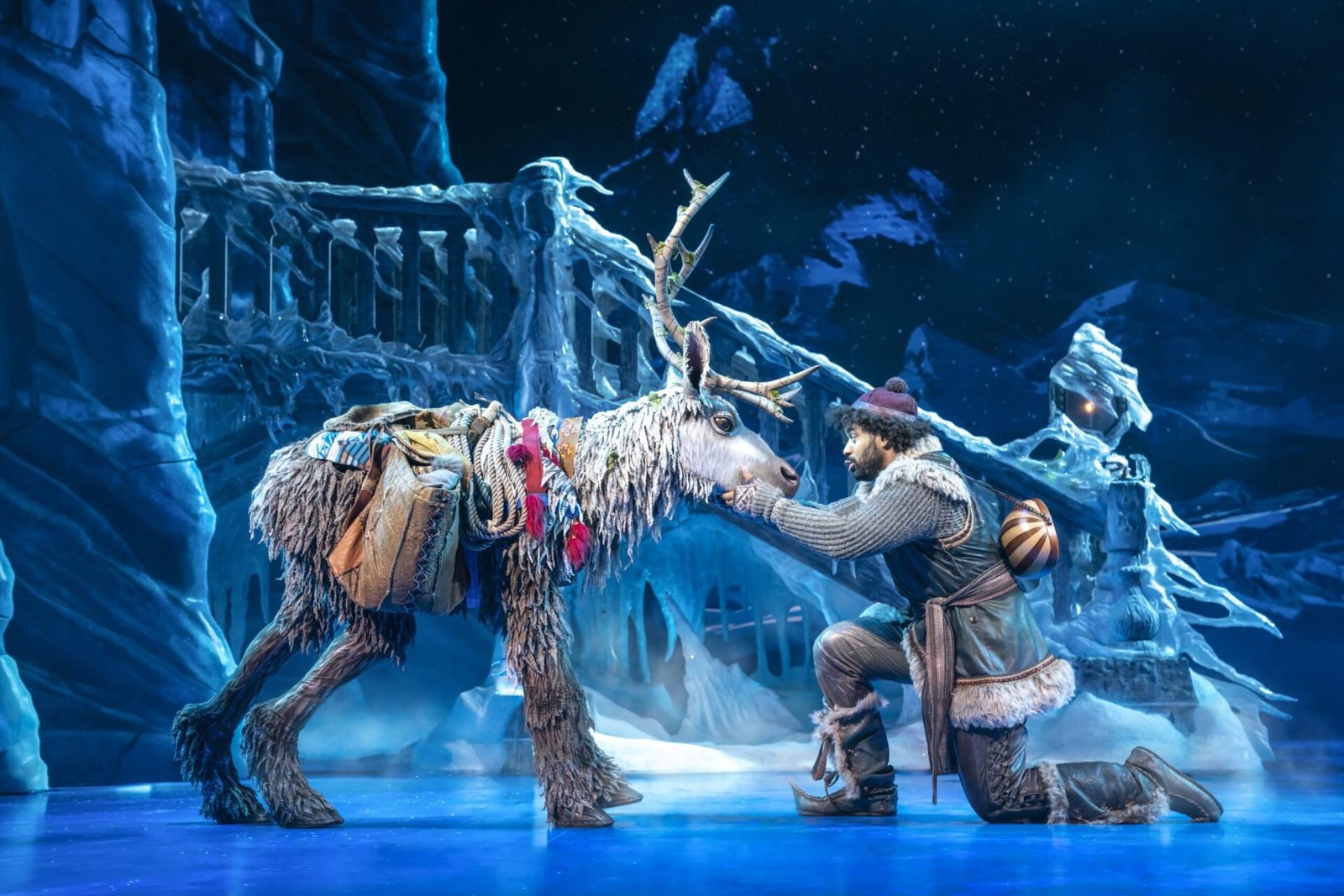 Review Frozen The West End Musical Theatre Royal Drury Lane 2021 Theatrevibe 