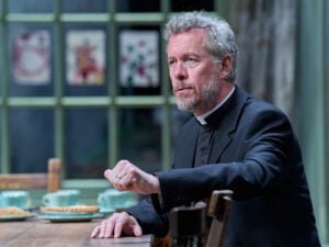 Read more about the article REVIEW: The Southbury Child, The Bridge Theatre (2022)