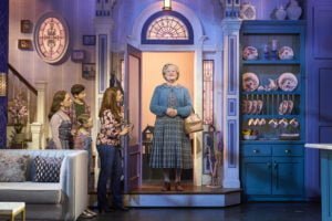 Read more about the article REVIEW: Mrs Doubtfire, Shaftesbury (2023)