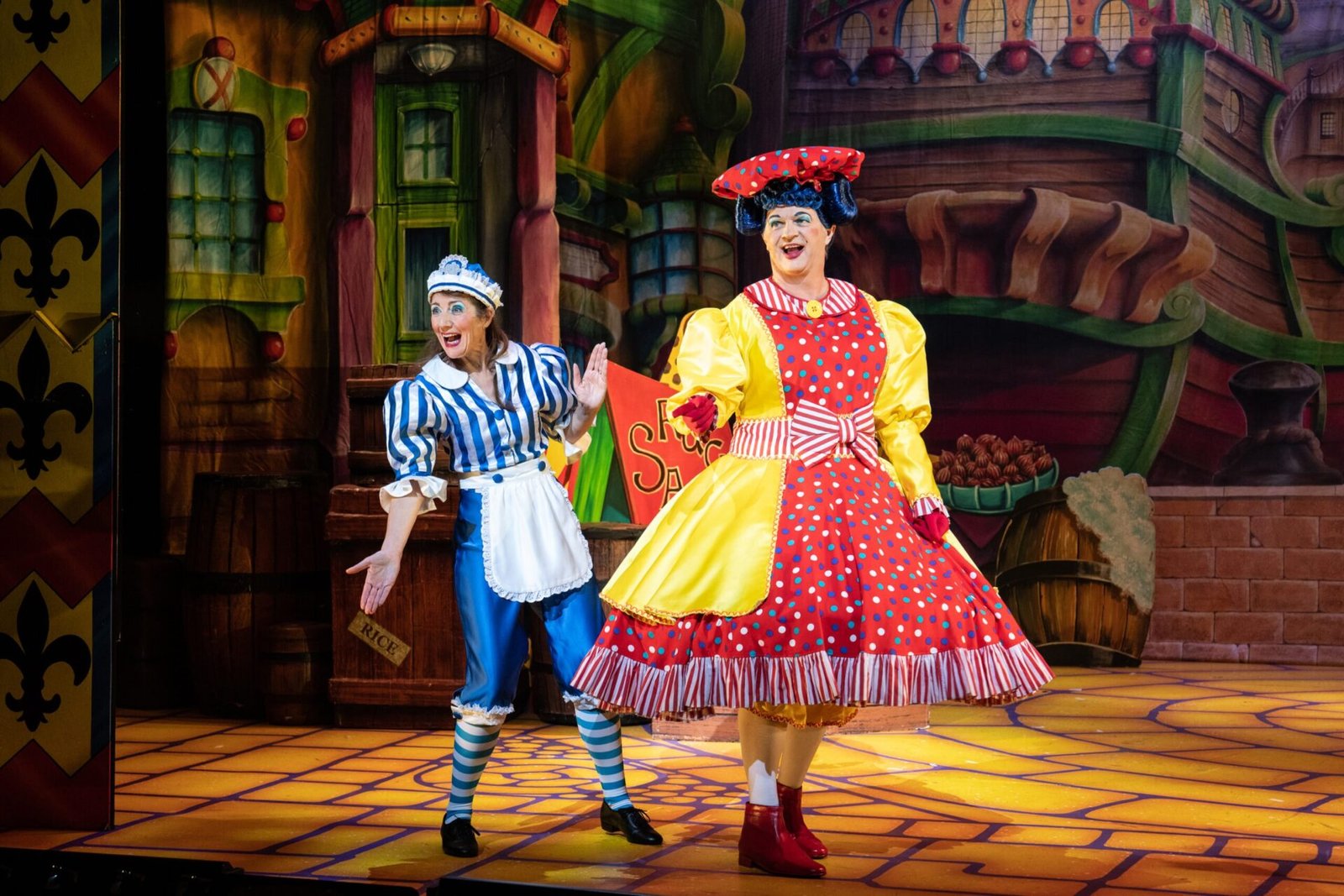 Read more about the article REVIEW: Dick Whittington, Richmond Theatre (2023)