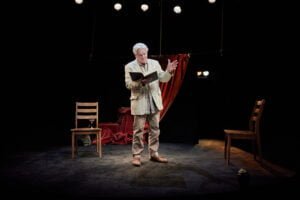 Read more about the article REVIEW: An Actor Convalescing in Devon, Hampstead (2024)