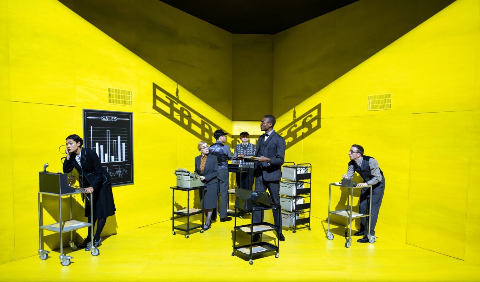 Machinal Richard Roe REVIEW: Machinal, Old Vic (2024) – TheatreVibe