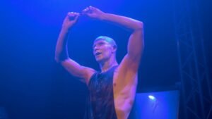 Read more about the article REVIEW: The Weight of Shadows, Edinburgh Fringe (2024)