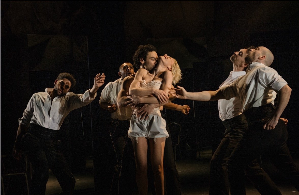 Read more about the article REVIEW: Les Liaisons Dangereuses, Lyttelton National Theatre (2026)