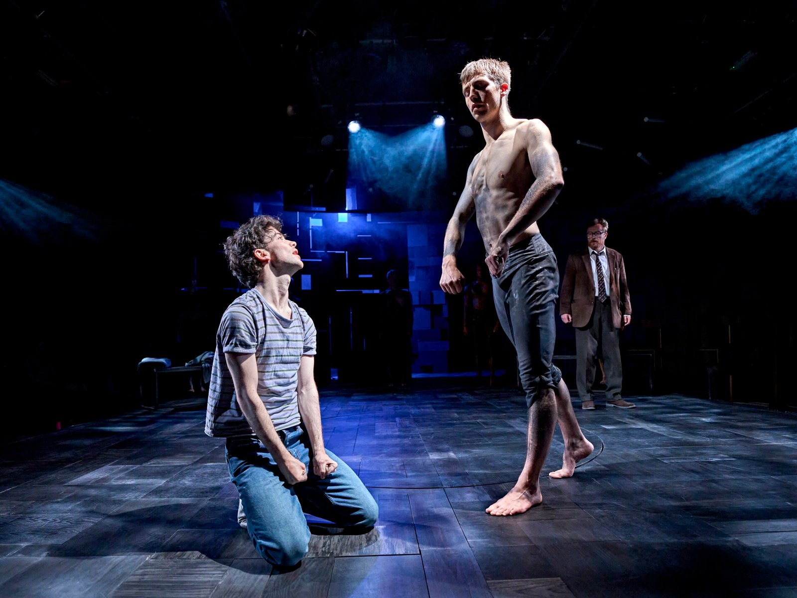 Read more about the article REVIEW: Equus, Menier Chocolate Factory (2026)