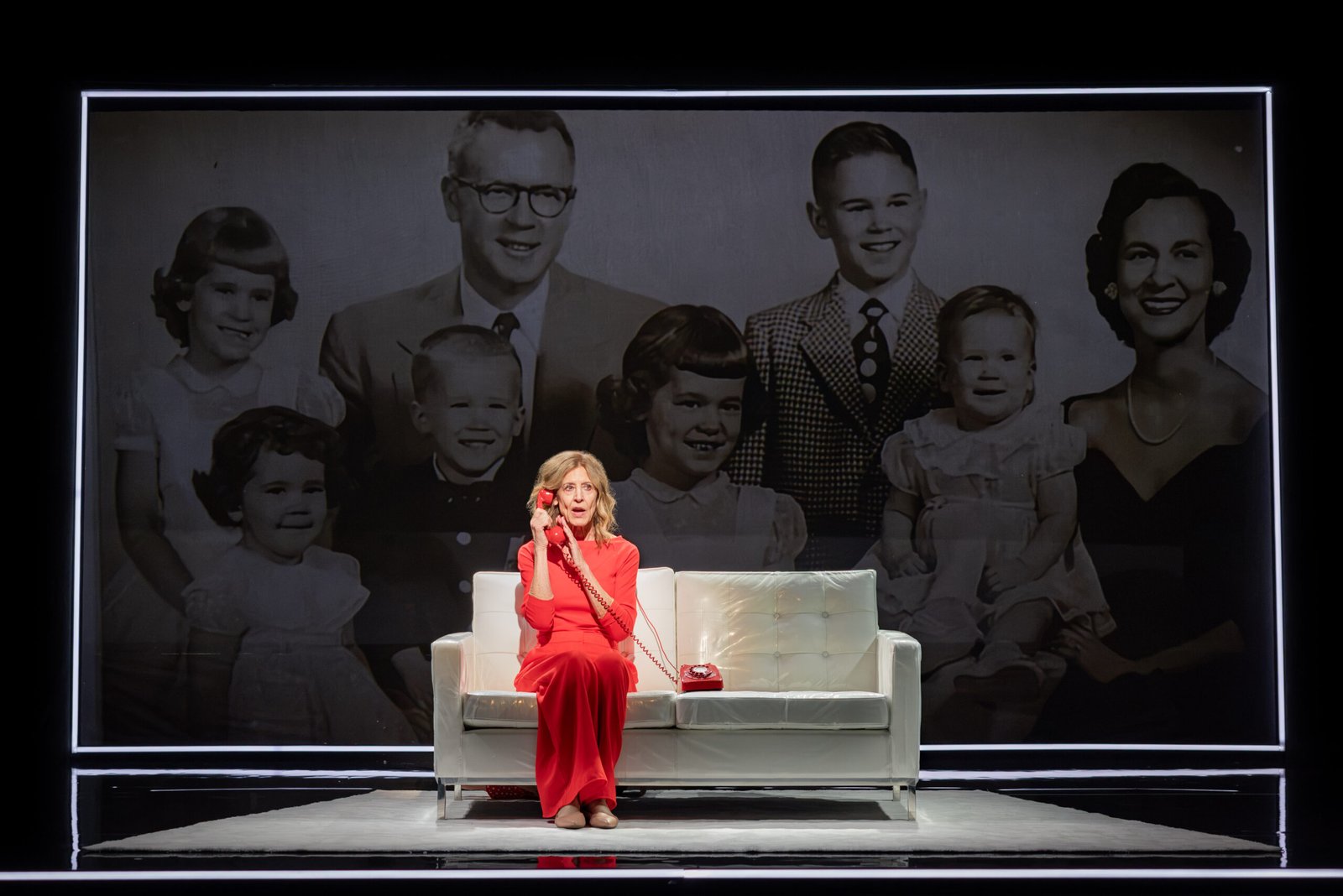 Read more about the article REVIEW: The Smile of Her, Marylebone Theatre (2026)