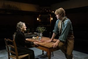 Jeroen. Franks Kales as Vincent Van Gogh and Niamh Cusack as Ursula Loyer. (Photo: Johan Persson)